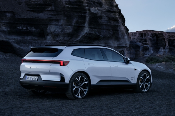 Polestar 4 SUV Long Range Single Motor