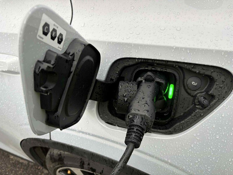 Polestar 2 akkutakuu – mitä se todella kattaa ja miksi sillä on merkitystä